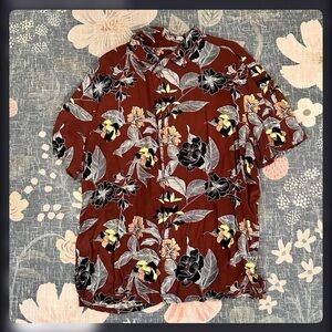Express Men's Floral Shirt in Red and Black